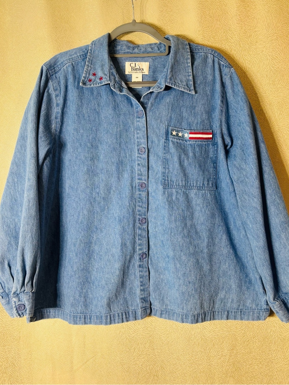 🇺🇸C.J. Banks Light Wash Denim Button-Up with Flag Patch 0305